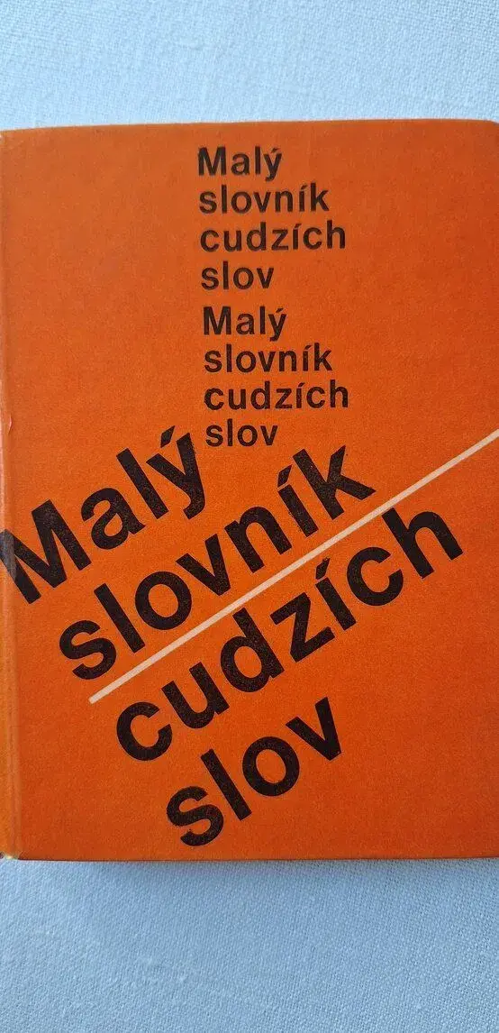 Malý slovník cudzích slov