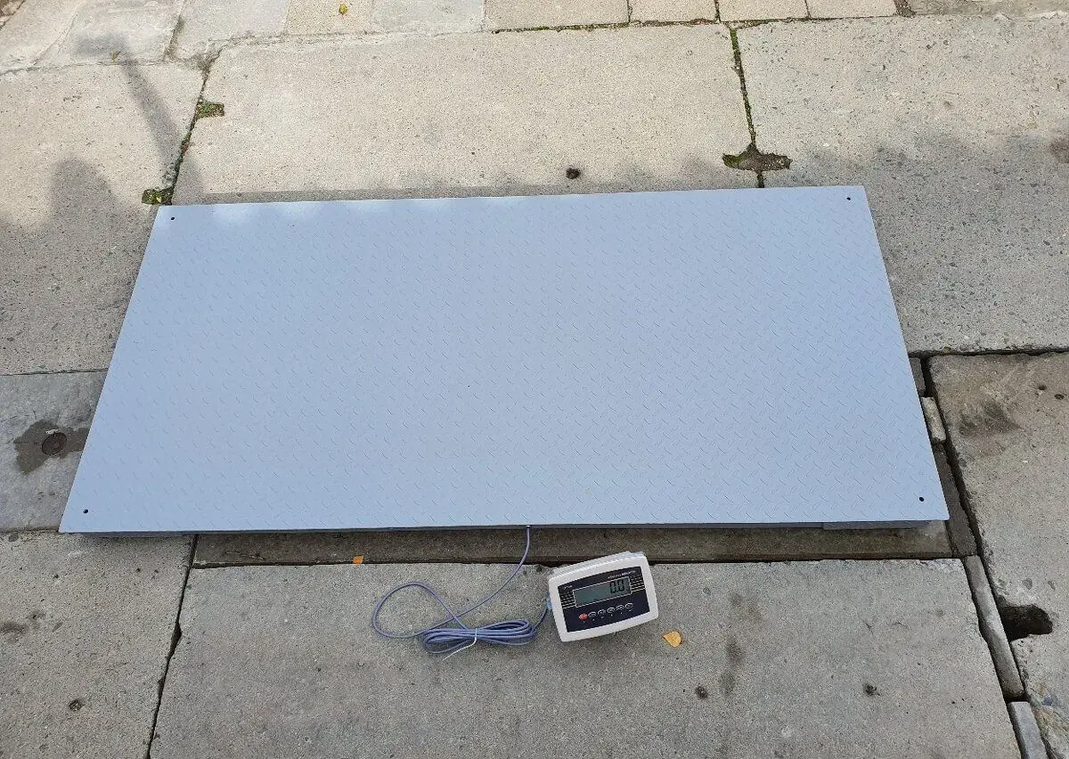 Plošinová podlahová váha do 3 000 kg, rozmer 100x200 cm