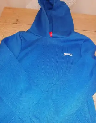 Puma mikina na 9-10rokov