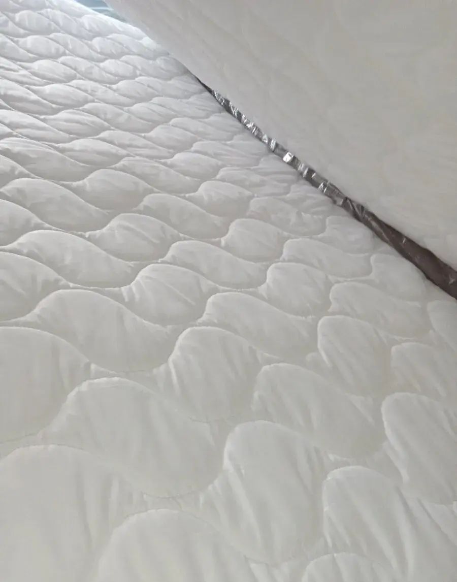 matrace nové nepoužite 90x200 cm CENA ZA 2 KUSY SPOLU