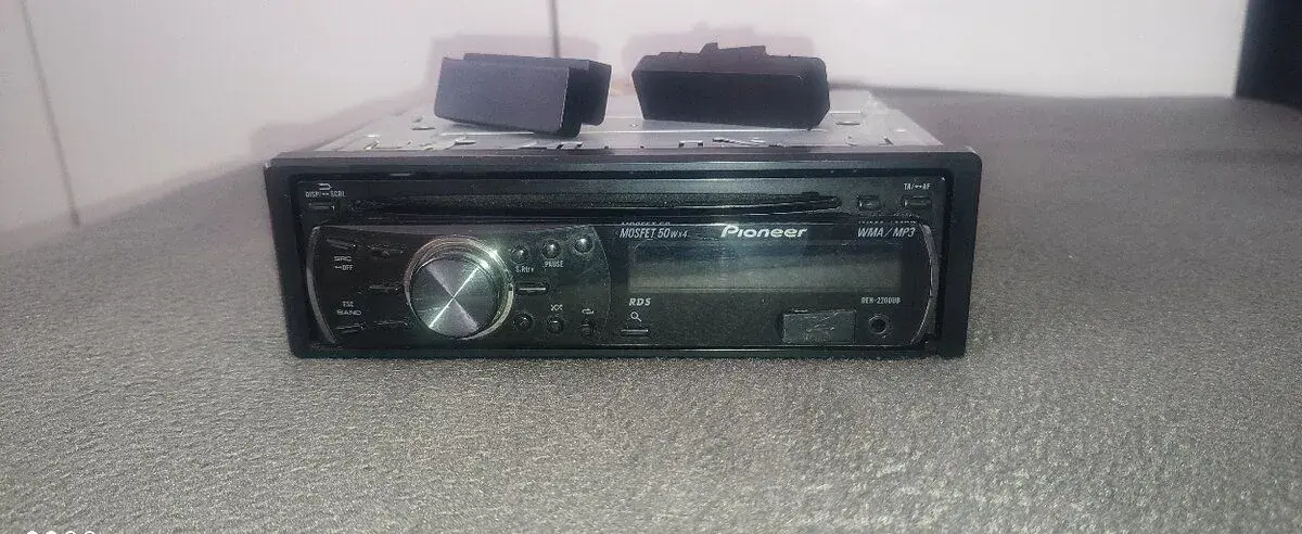 Pioneer DEH-2200UB