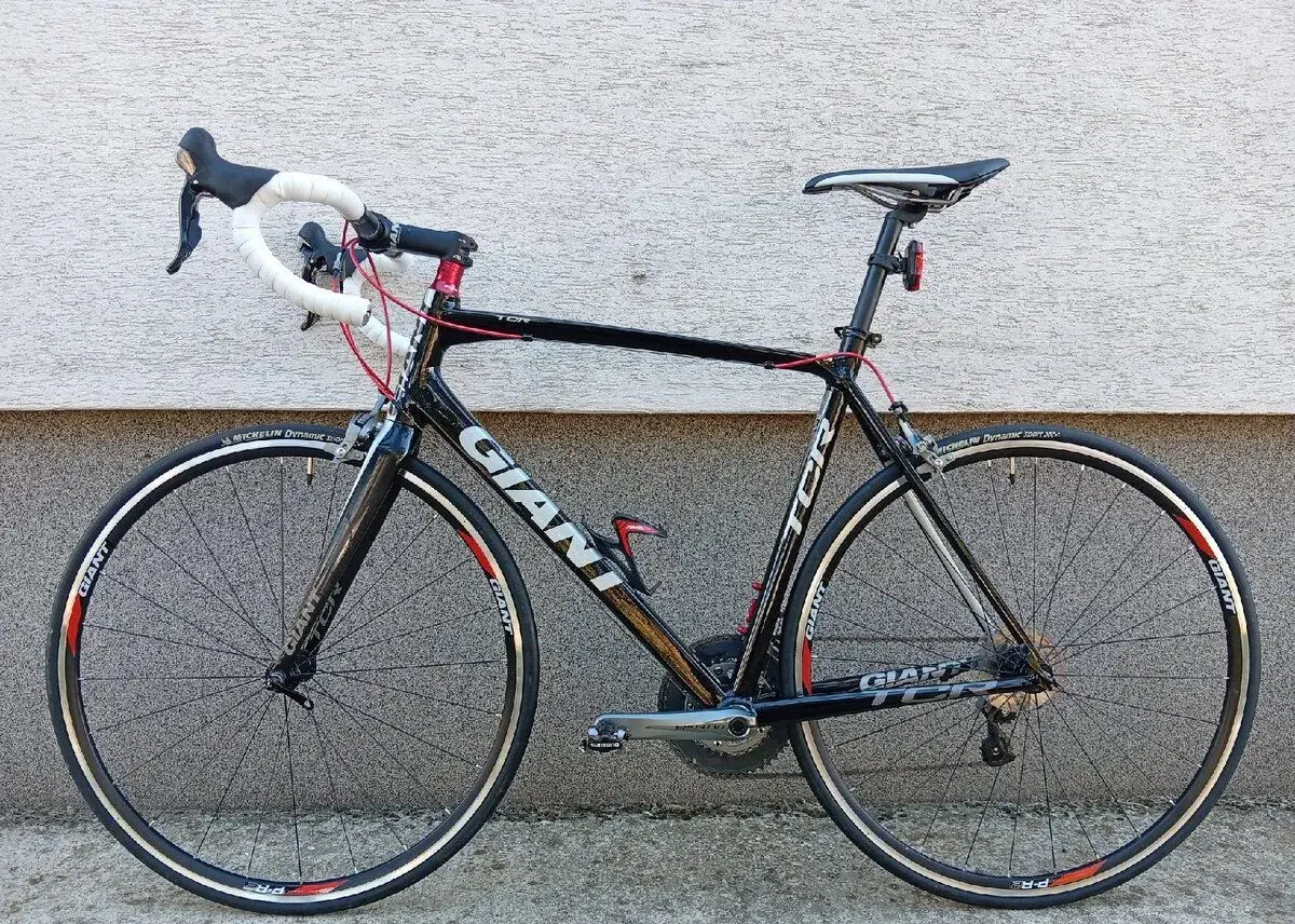 Na predaj cestný bicykel GIANT TCR 28"