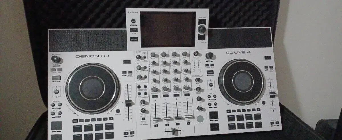 Denon dj