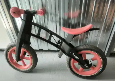 Odrážadlo First Bike