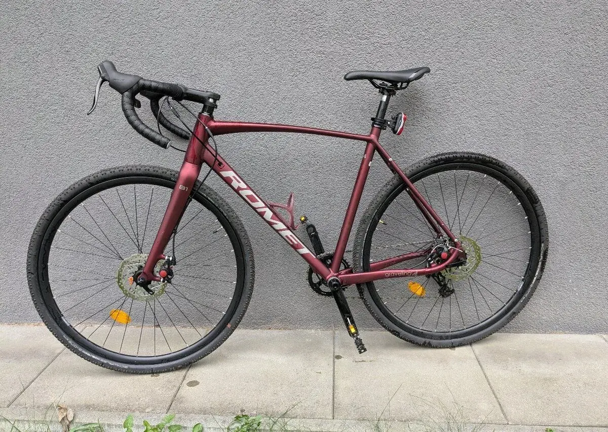Gravel bicykel Romet Boreas
