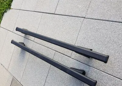 Univerzálny strešný nosič G3