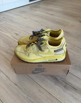 NIKE AIR MAX 1 TRAVIS SCOTT CACTUS JACK SATURN GOLD