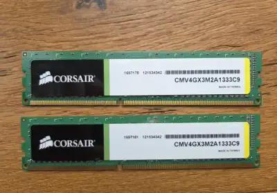 RAM 4GB (2GBx2) Corsair DDR3