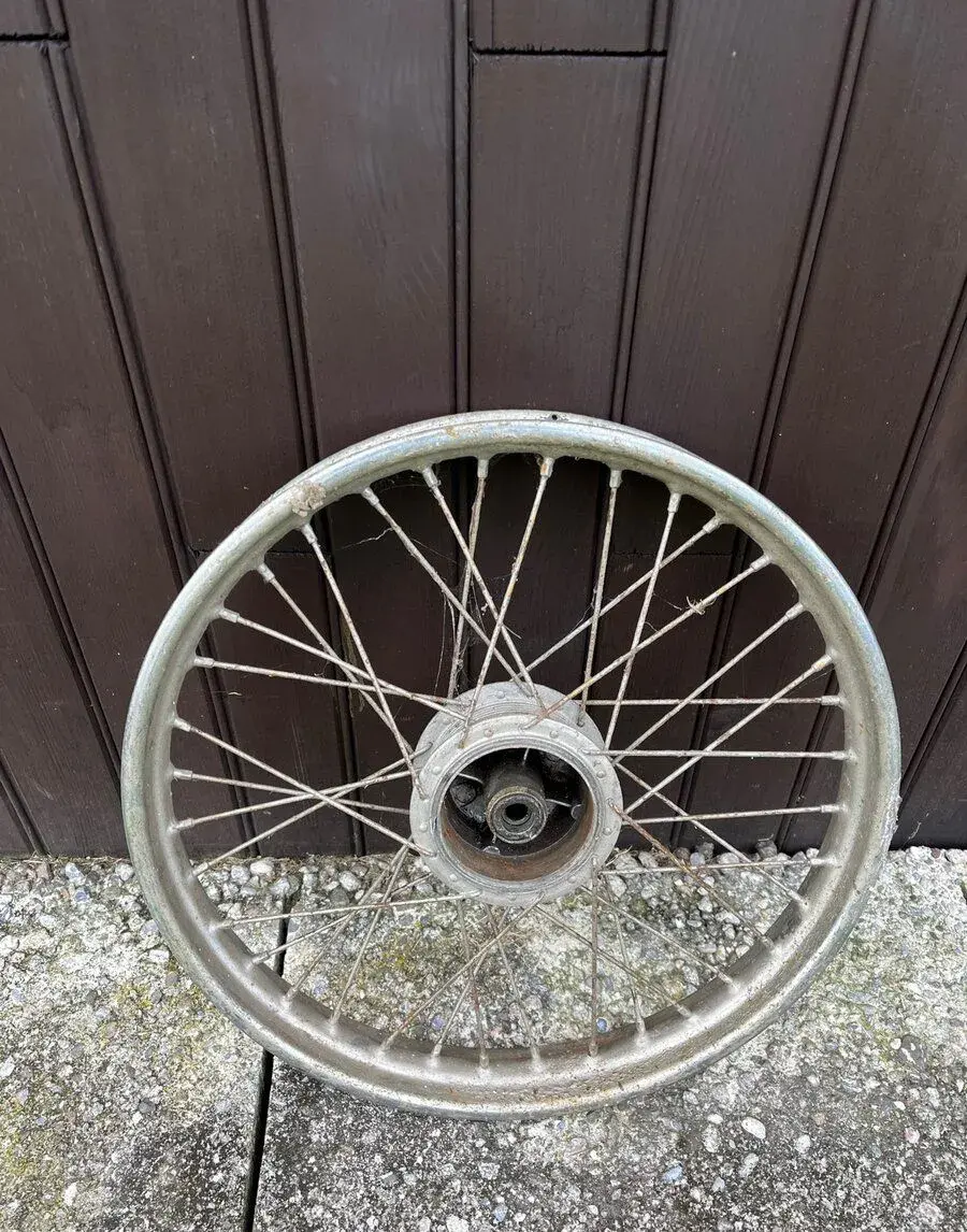 Predné koleso Babetta 210