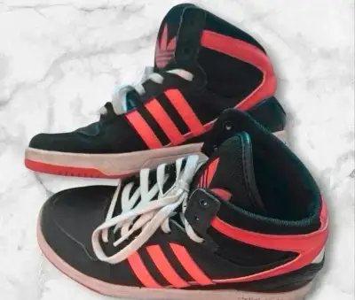 Tenisky Adidas veľkosť 35