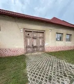 Chalupa s veľkým pozemkom vo Vyšnom Medzeve