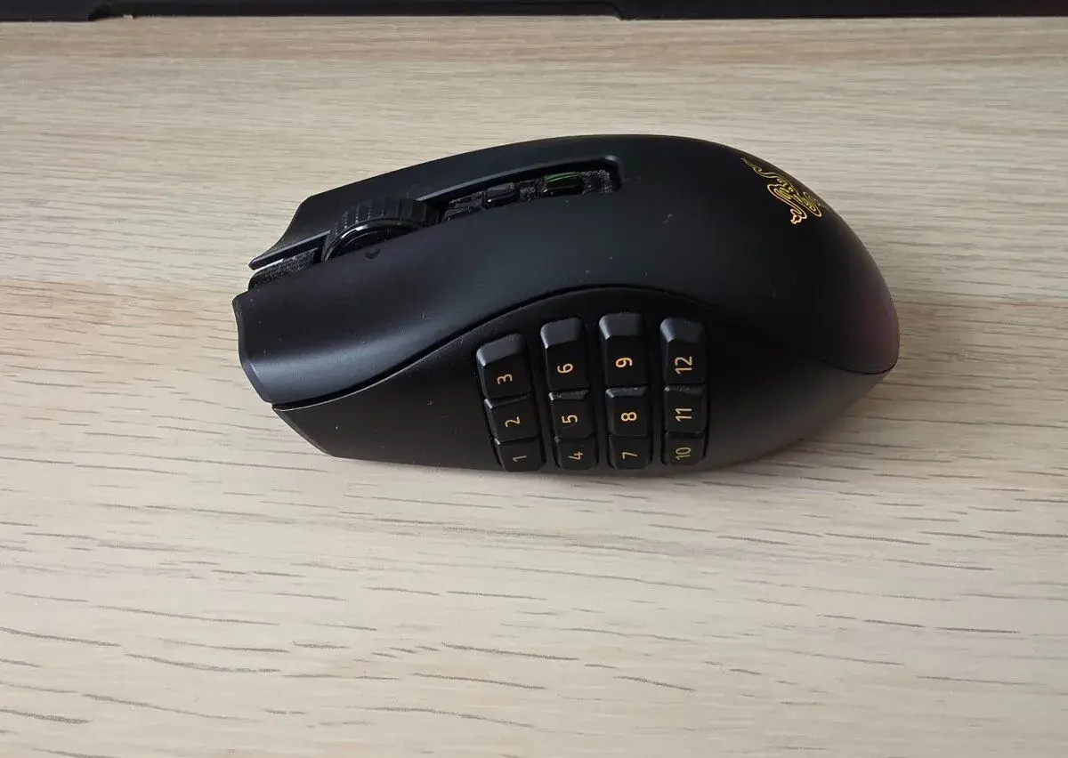 Razer naga v2 pro
