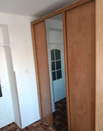 3 dverova skriňa, posuvné dvere dekor dub