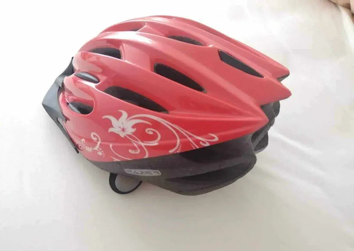 Prilba bicykel