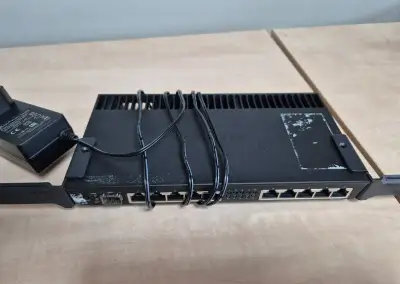 Mikrotik RB4011iGS+RM