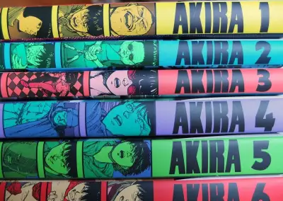 Akira - Katsuhiro Otomo