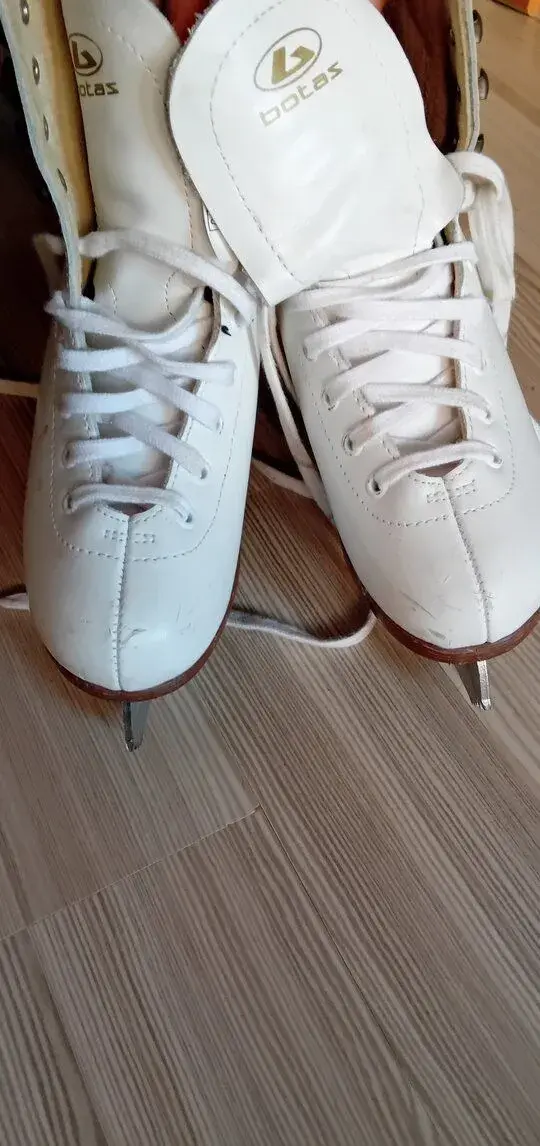 Ladove korcule na predaj