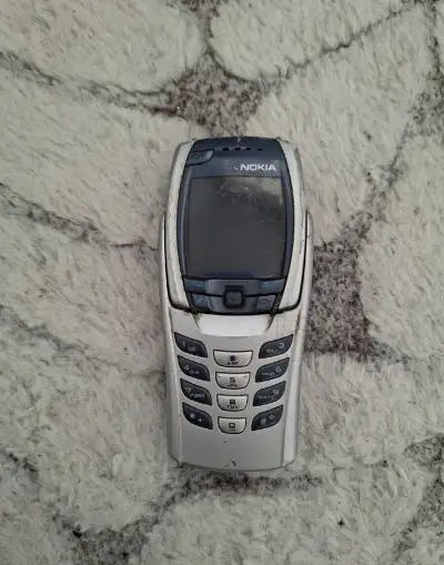 NOKIA 6800
