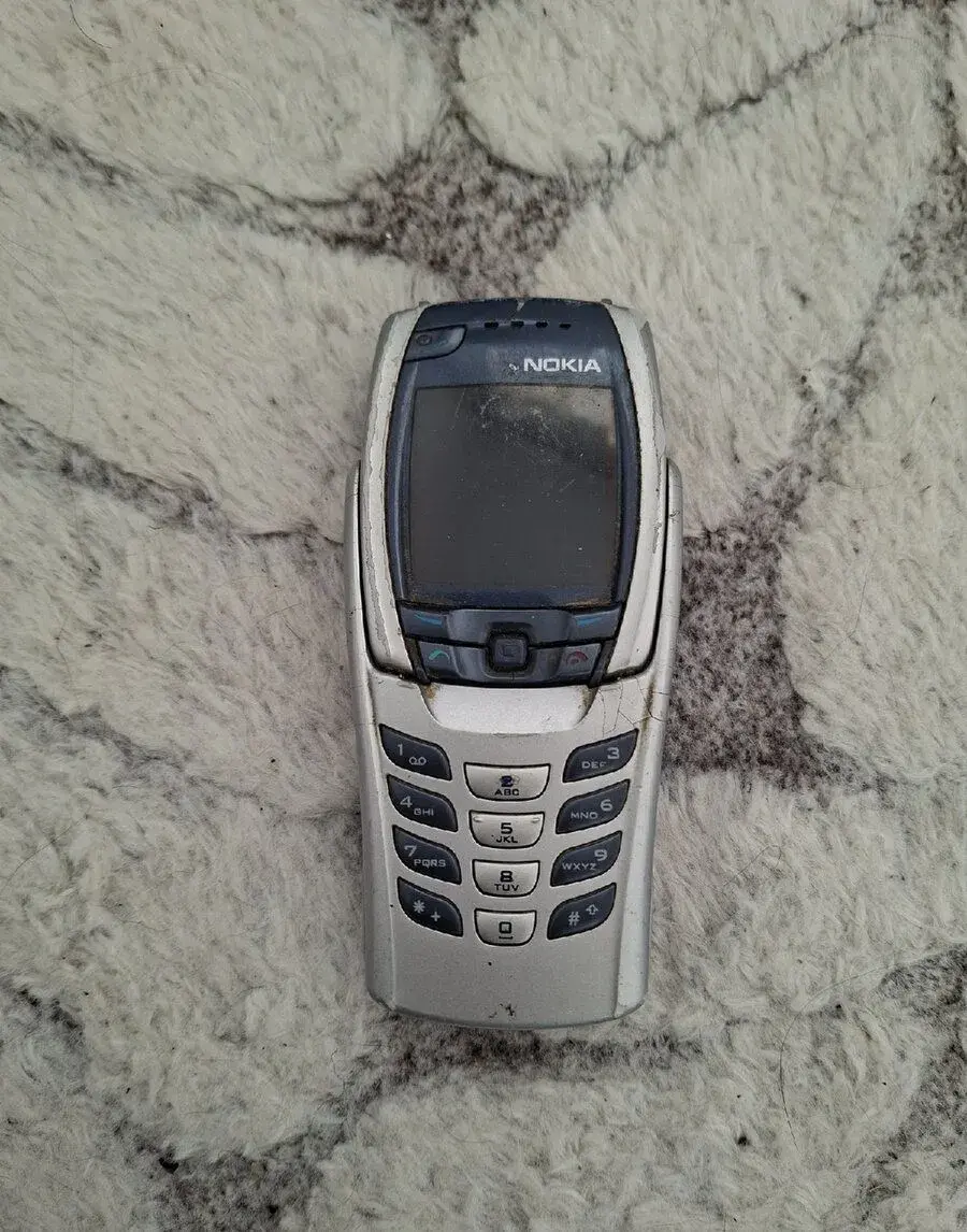 NOKIA 6800