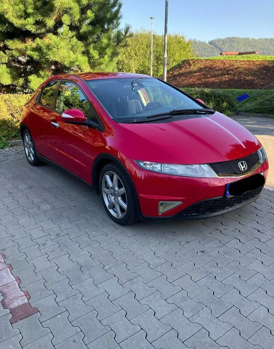 Honda Civic – 2007, 255 000 km