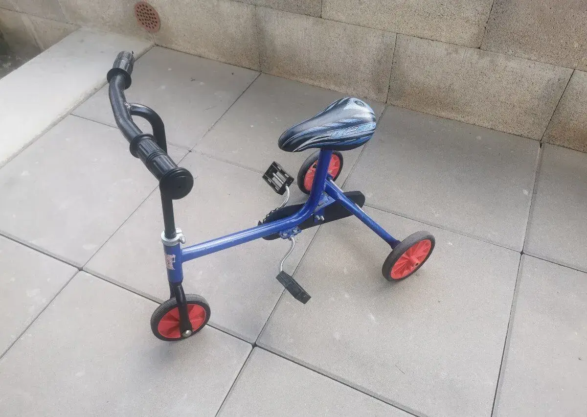 Klasická kovová