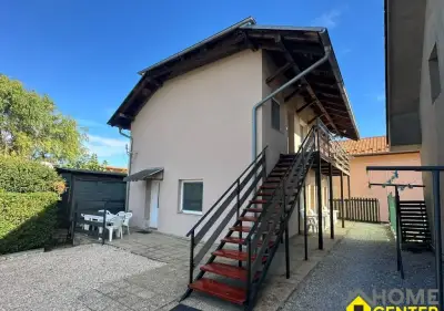PRVÝ PENZIÓN pri kúpalisku . Podhájska