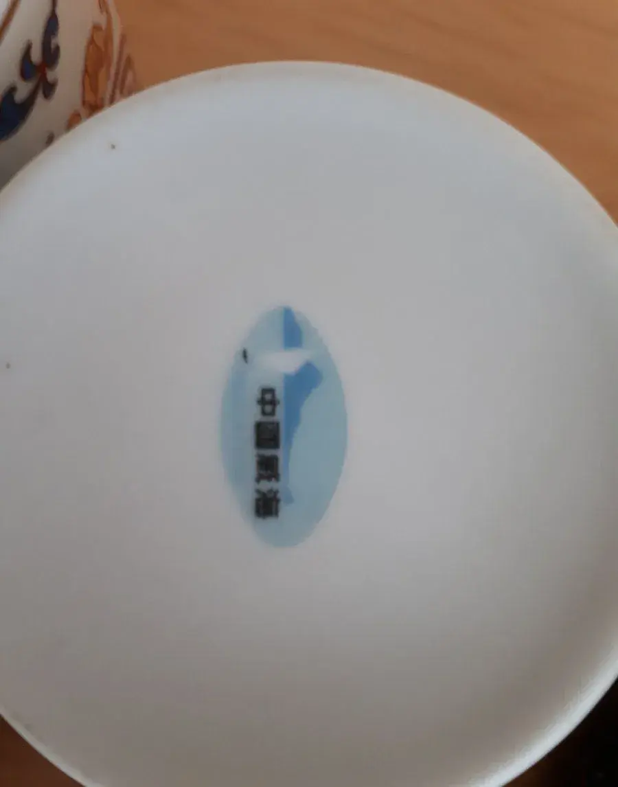 Šálky kávové ; čajové, štamperliky