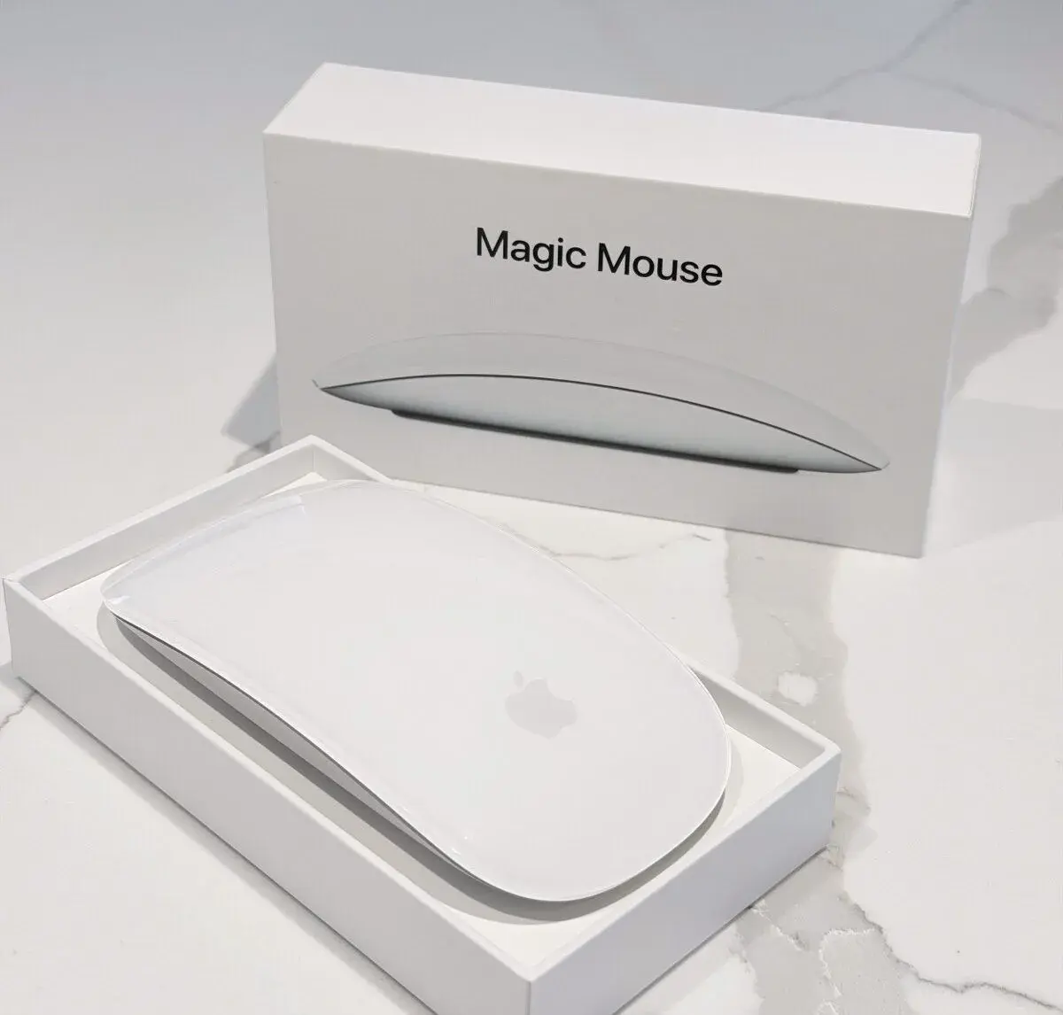 Apple Magic Mouse – Biela (Lightning)