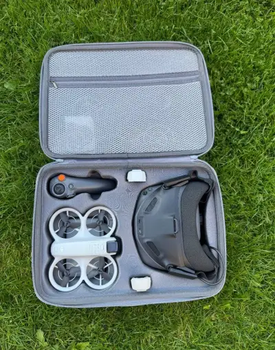 DJI Neo Motion Fly More Combo