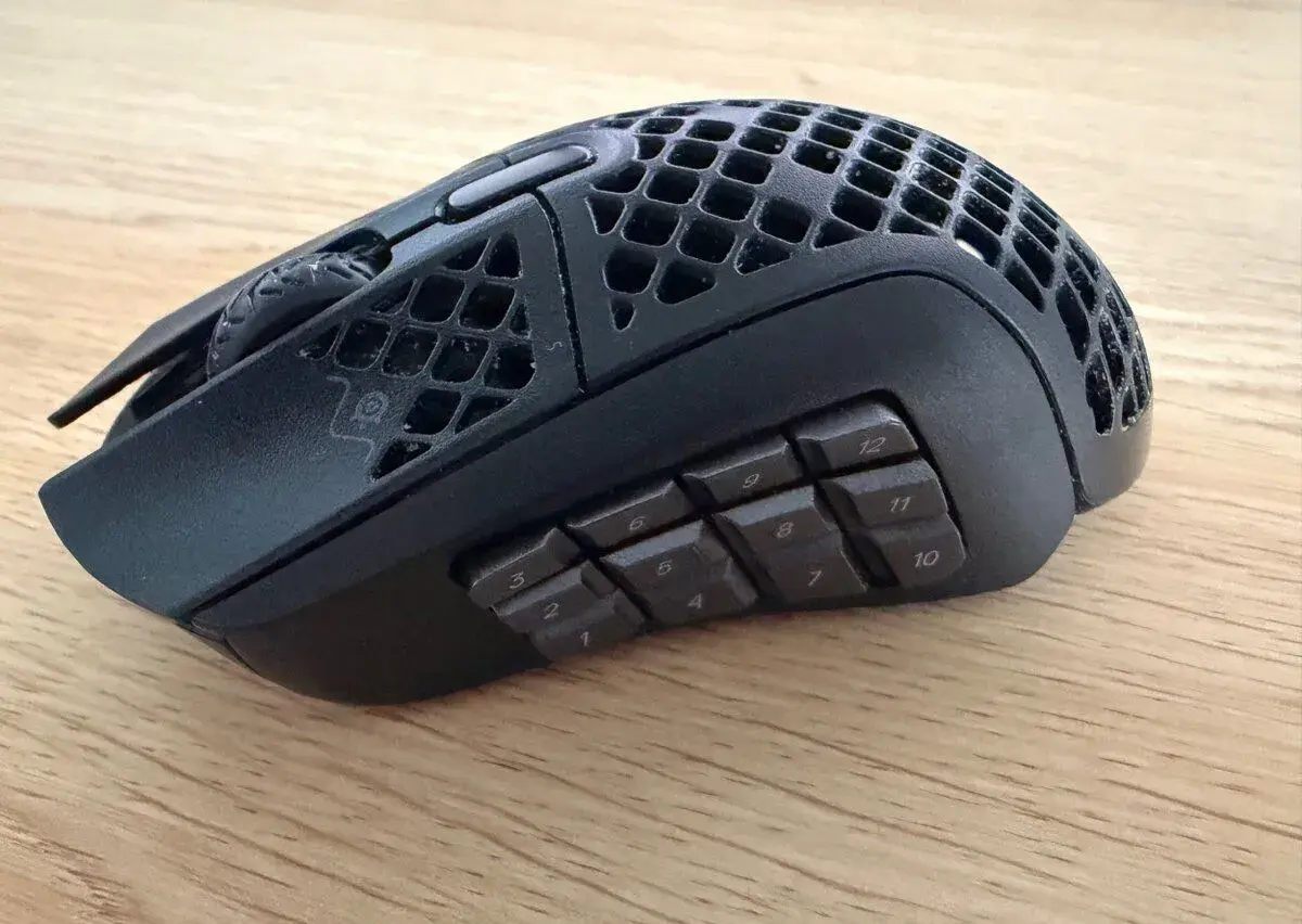SteelSeries Aerox 9 Wireless – bezdrôtová herná myš