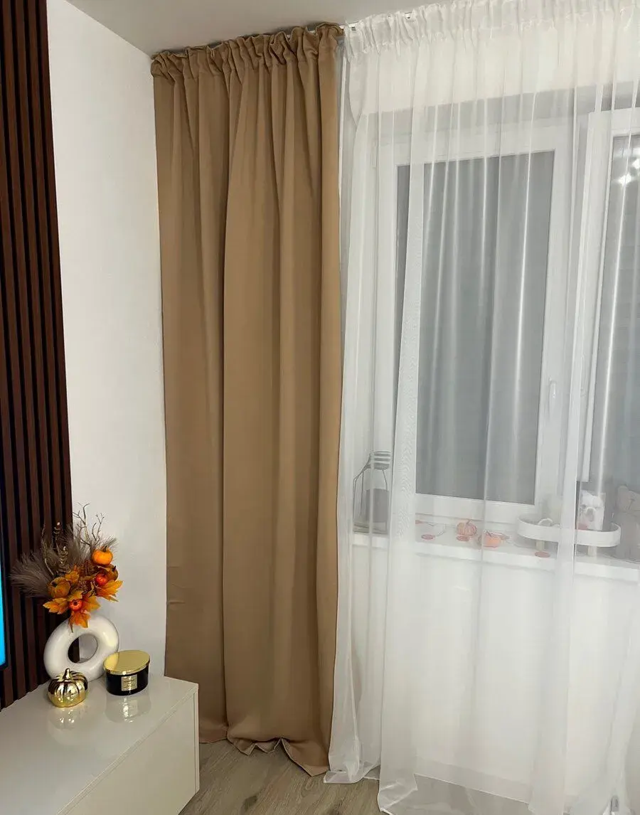 Záves zatemňovací