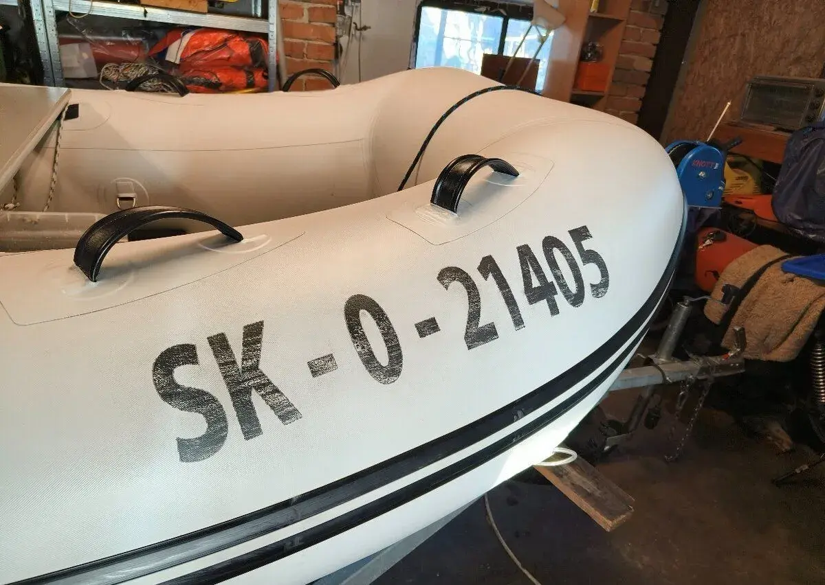 Motorový čln Yamaha 340 S