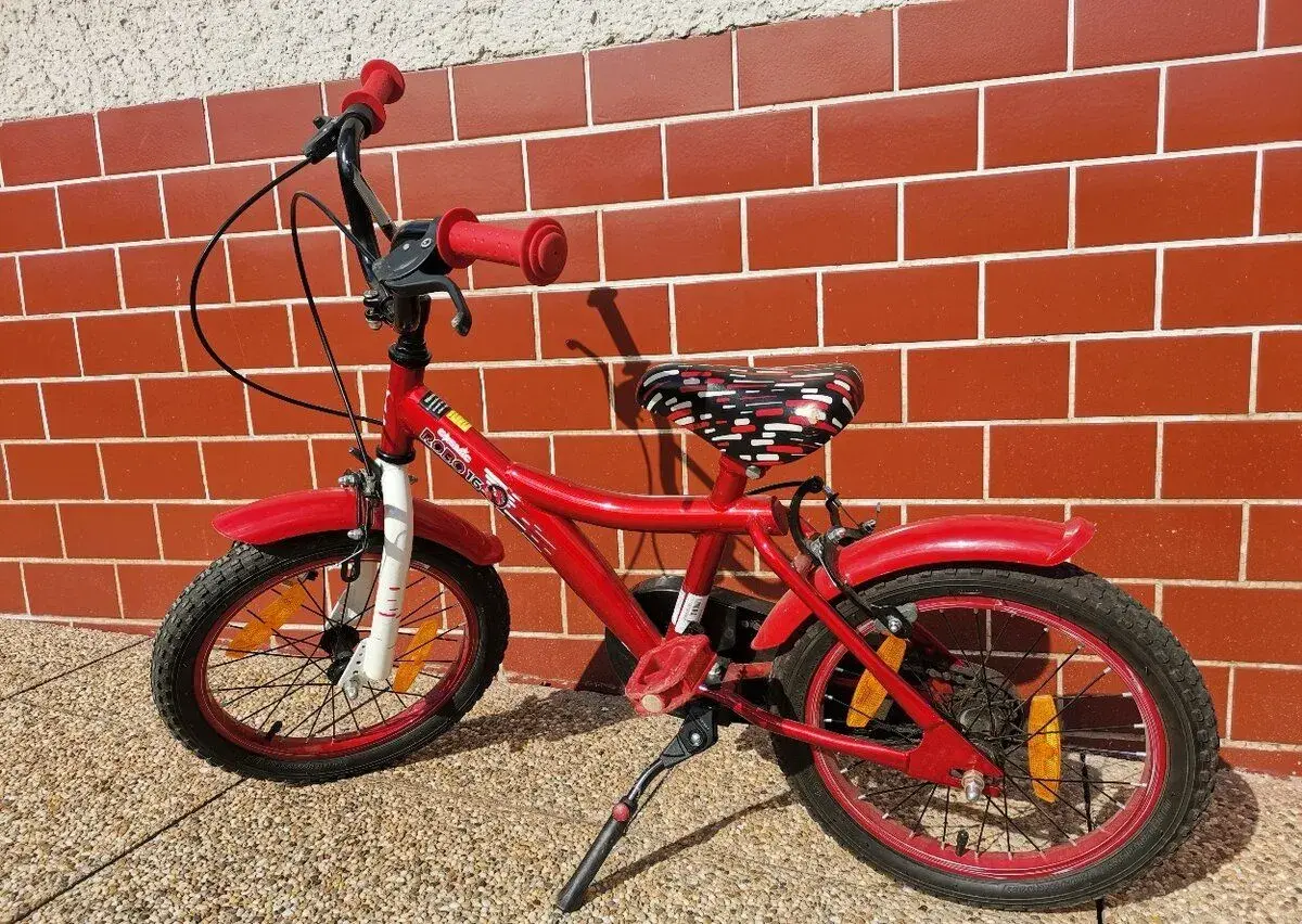 DETSKÝ BICYKEL 16