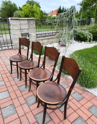 Starožitné stoličky Thonet
