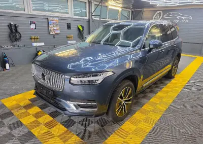 Volvo XC90 – 98 195 km