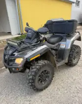 Can Am Outlander 650 so snežným pluhom