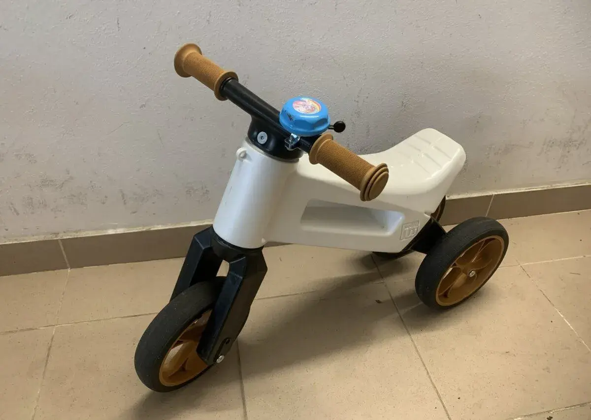 Odrážadlo Funny Wheels Rider Sport 2v1 bielo-zlaté