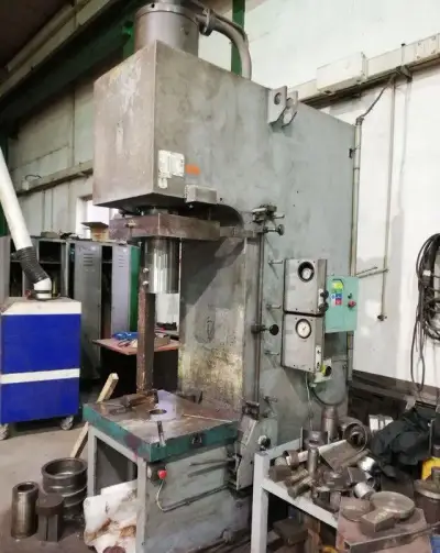 PYE 100 N