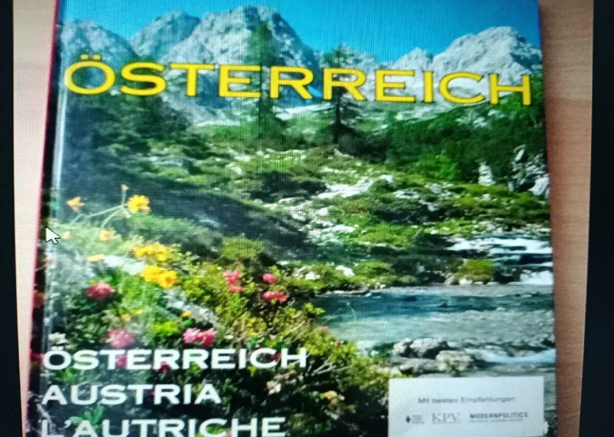 Kniha v nemeckom jazyku OSTERREICH