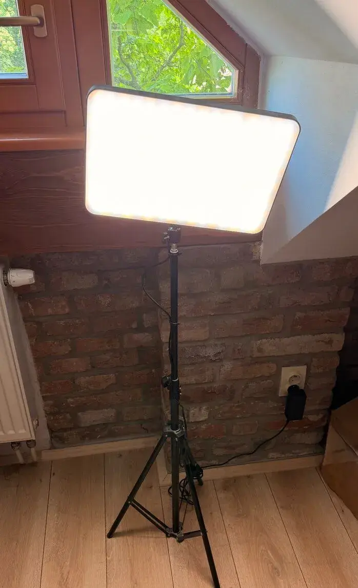 Viltrox VL-400T LED panel + statív ( 2 kusy)