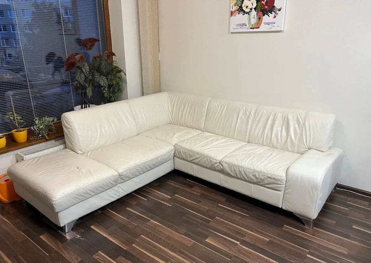 Rohovy kozeny gauc + taburetka