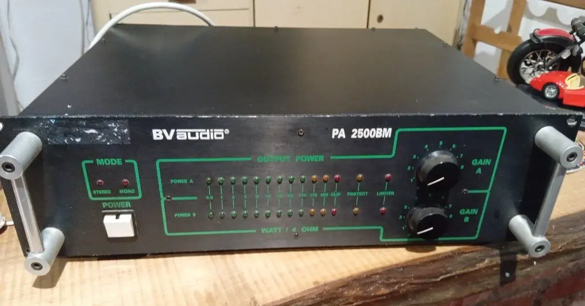 Zosilnovac BV audio PA 2500BM