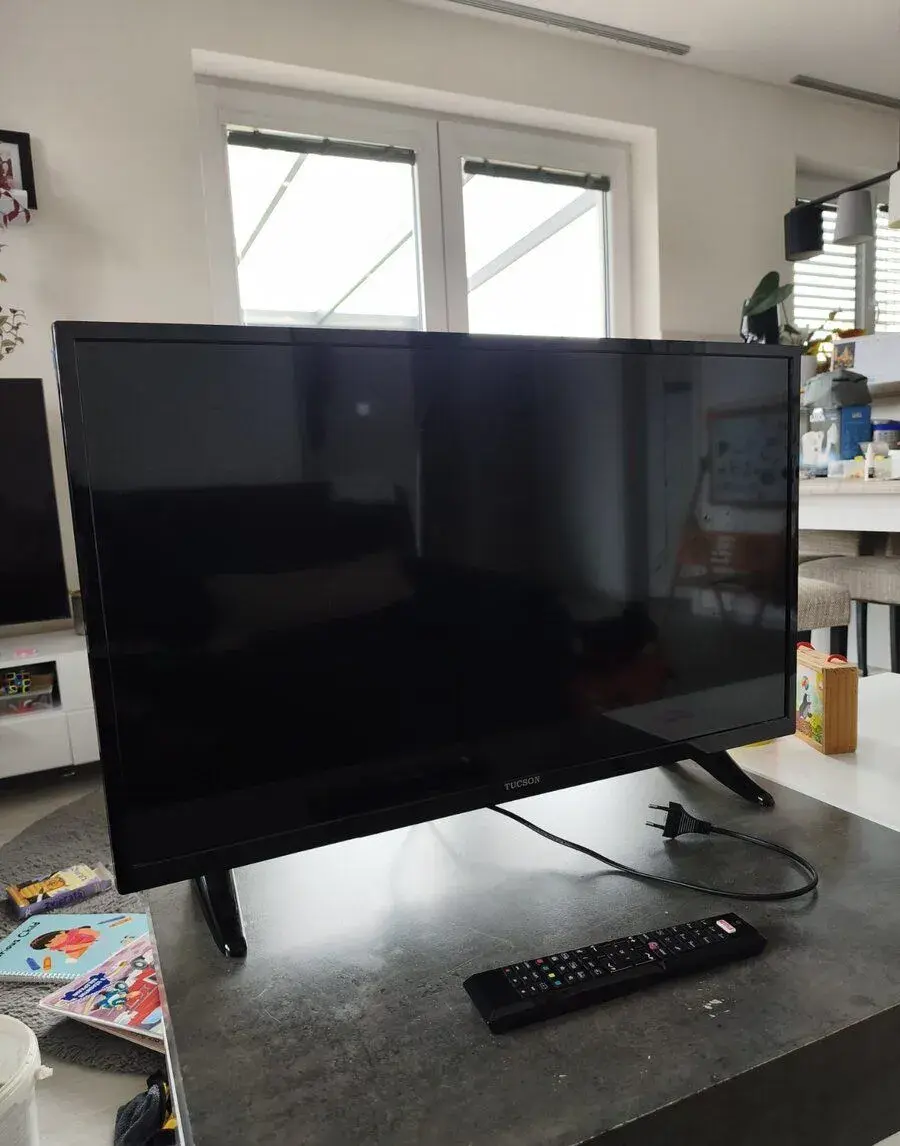 32" Full HD televízor Tucson (81 cm)