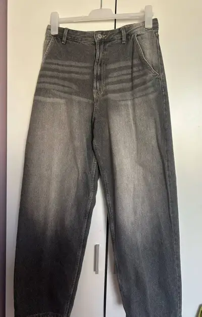 Džinsy Bershka vel.36