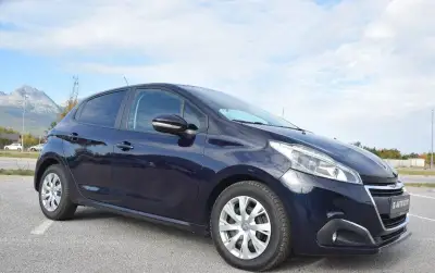 Peugeot 208 – 2018, 58 195 km