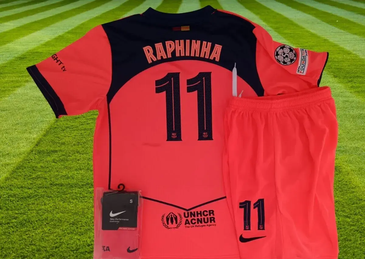 dres Raphinha FC Barcelona orange Liga majstrov