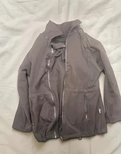 Nosičská softshell bunda Adelay S s vložkou a kapucňou