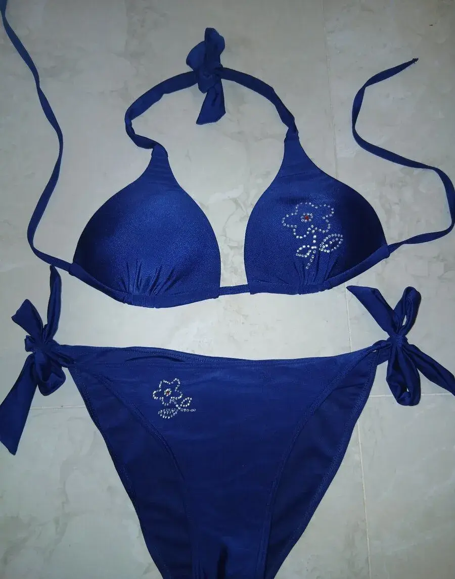 Nové sexi bikiny s kamienkami