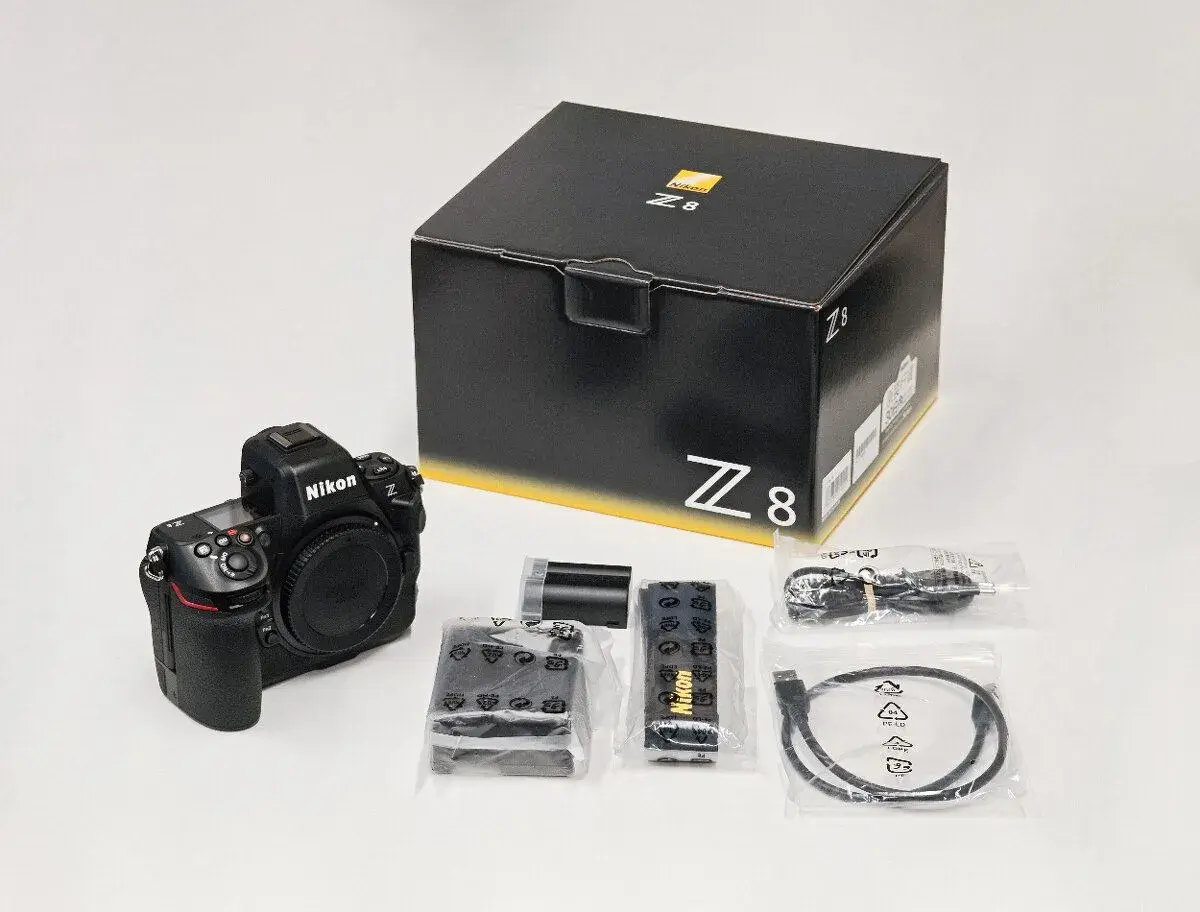 Nikon Z8