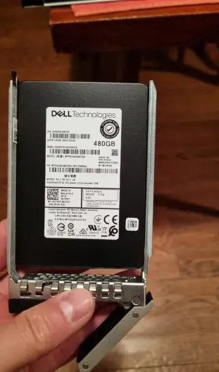 Hard disk Dell SSD MTFDDAK480TGA